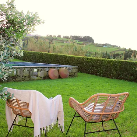Casas Da Chaminé Eco Country Nordeste (Azores)